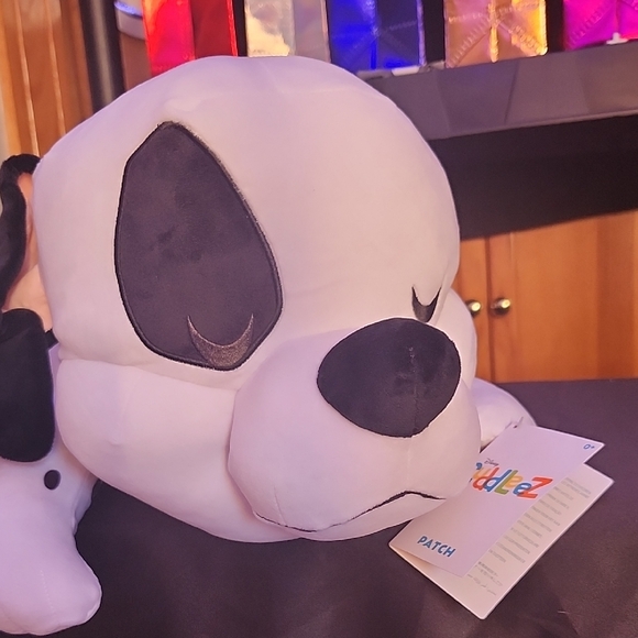 Disney Cuddleez Patch Plush with Black and Red Accents - Picture 4 of 5